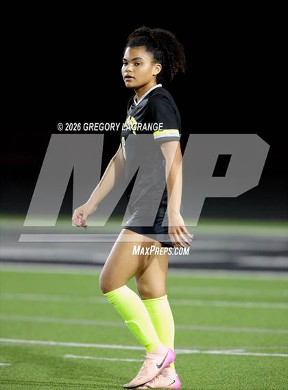 Thumbnail 2 in Marcus vs Guyer photogallery.