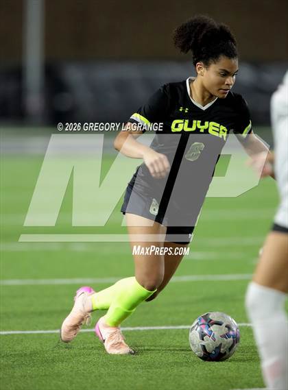 Thumbnail 1 in Marcus vs Guyer photogallery.