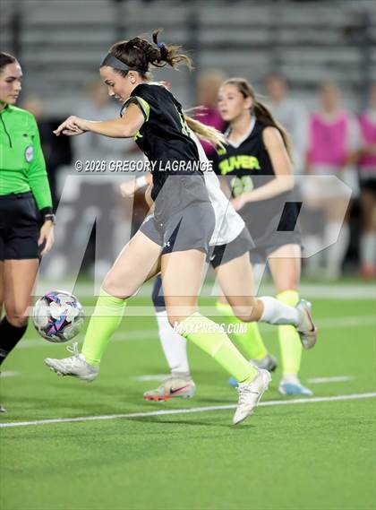 Thumbnail 2 in Marcus vs Guyer photogallery.