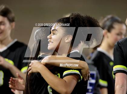 Thumbnail 3 in Marcus vs Guyer photogallery.