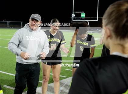 Thumbnail 2 in Marcus vs Guyer photogallery.