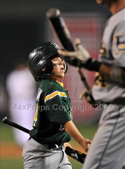 Thumbnail 3 in Edison vs. Capistrano Valley (CIF SS D1 Final) photogallery.