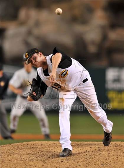 Thumbnail 1 in Edison vs. Capistrano Valley (CIF SS D1 Final) photogallery.