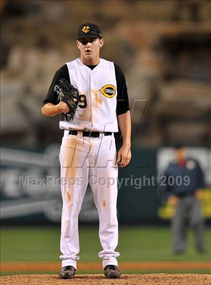 Thumbnail 3 in Edison vs. Capistrano Valley (CIF SS D1 Final) photogallery.