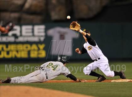 Thumbnail 1 in Edison vs. Capistrano Valley (CIF SS D1 Final) photogallery.