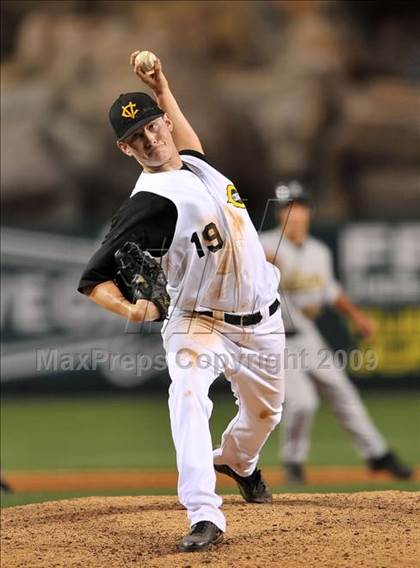 Thumbnail 1 in Edison vs. Capistrano Valley (CIF SS D1 Final) photogallery.
