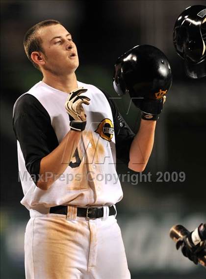 Thumbnail 2 in Edison vs. Capistrano Valley (CIF SS D1 Final) photogallery.