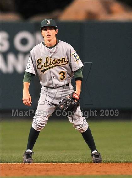 Thumbnail 1 in Edison vs. Capistrano Valley (CIF SS D1 Final) photogallery.