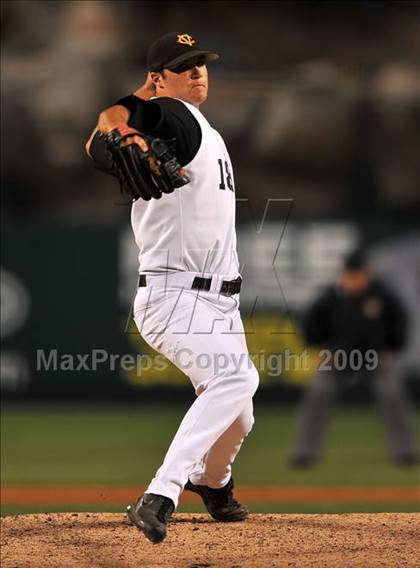Thumbnail 1 in Edison vs. Capistrano Valley (CIF SS D1 Final) photogallery.