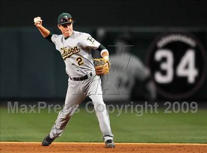 Thumbnail 1 in Edison vs. Capistrano Valley (CIF SS D1 Final) photogallery.