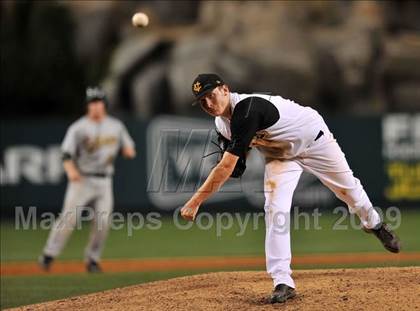 Thumbnail 1 in Edison vs. Capistrano Valley (CIF SS D1 Final) photogallery.