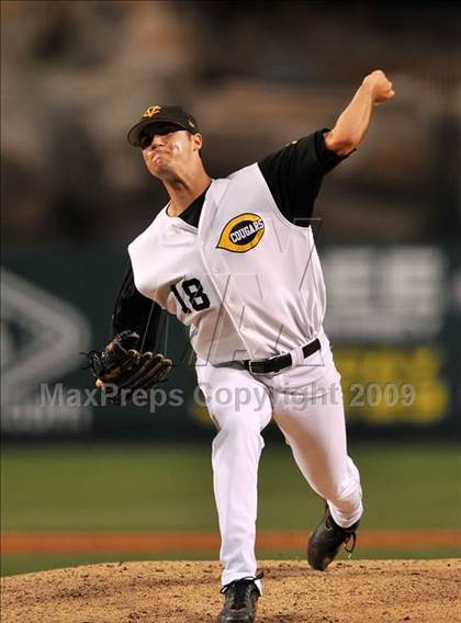 Thumbnail 1 in Edison vs. Capistrano Valley (CIF SS D1 Final) photogallery.