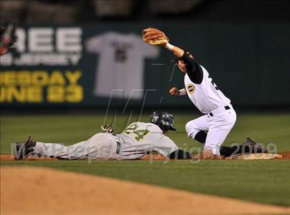 Thumbnail 2 in Edison vs. Capistrano Valley (CIF SS D1 Final) photogallery.