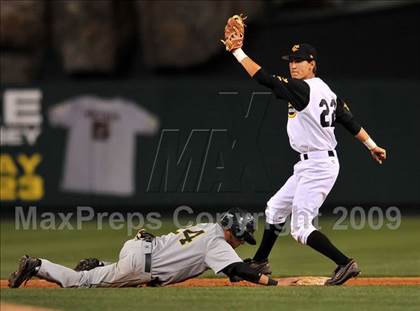 Thumbnail 1 in Edison vs. Capistrano Valley (CIF SS D1 Final) photogallery.