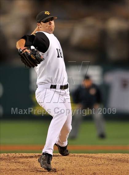 Thumbnail 3 in Edison vs. Capistrano Valley (CIF SS D1 Final) photogallery.