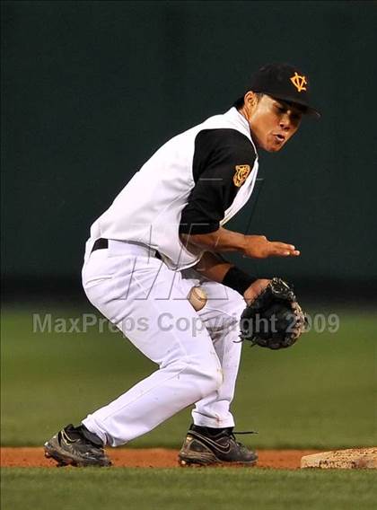Thumbnail 2 in Edison vs. Capistrano Valley (CIF SS D1 Final) photogallery.