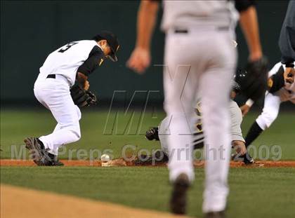 Thumbnail 1 in Edison vs. Capistrano Valley (CIF SS D1 Final) photogallery.