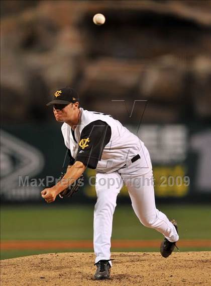 Thumbnail 2 in Edison vs. Capistrano Valley (CIF SS D1 Final) photogallery.