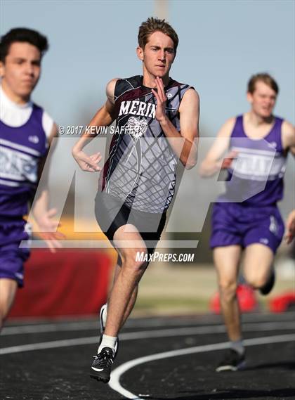 Thumbnail 3 in Yuma Invitational Track Meet photogallery.