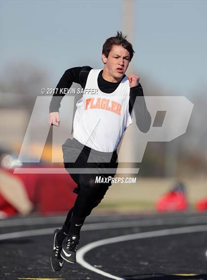 Thumbnail 2 in Yuma Invitational Track Meet photogallery.