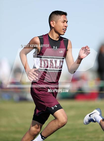 Thumbnail 1 in Yuma Invitational Track Meet photogallery.
