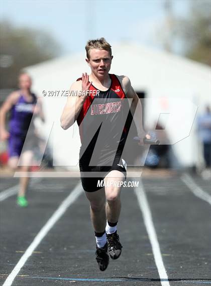 Thumbnail 2 in Yuma Invitational Track Meet photogallery.