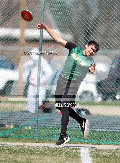 Thumbnail 3 in Yuma Invitational Track Meet photogallery.