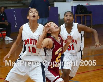Thumbnail 1 in Pacific Hills vs. Notre Dame Academy (St. Anthony Tourney) photogallery.