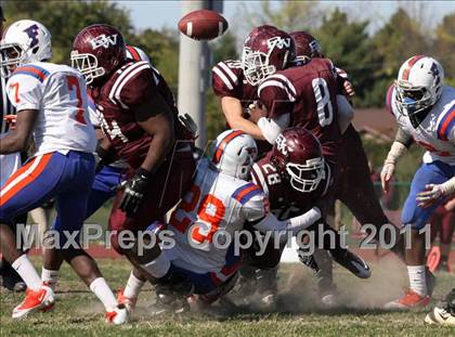 Thumbnail 2 in East St. Louis @ Belleville West photogallery.