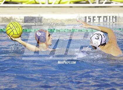 Thumbnail 1 in Brandeis vs. Clark photogallery.