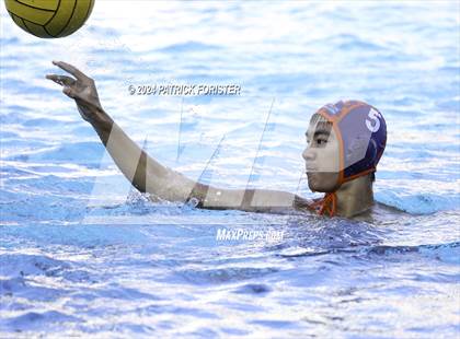 Thumbnail 3 in Brandeis vs. Clark photogallery.