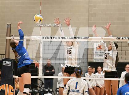 Thumbnail 3 in Foothill vs Palos Verdes (CIF Division 1 Final) photogallery.