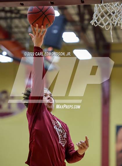 Thumbnail 3 in Kenwood @ Riverdale photogallery.