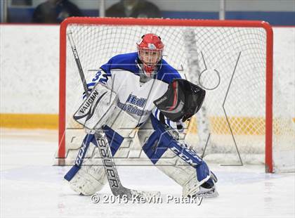 Thumbnail 2 in Stamford/Westhill vs. Hall/Southington (CIAC D3 Quarterfinal) photogallery.