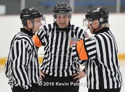 Thumbnail 1 in Stamford/Westhill vs. Hall/Southington (CIAC D3 Quarterfinal) photogallery.