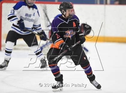 Thumbnail 1 in Stamford/Westhill vs. Hall/Southington (CIAC D3 Quarterfinal) photogallery.