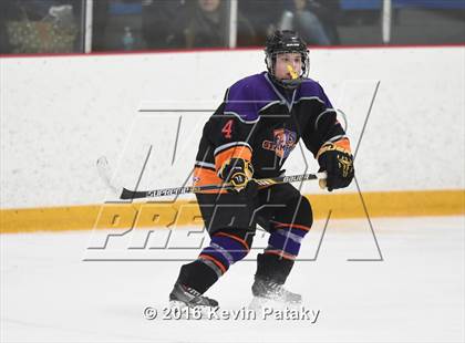 Thumbnail 1 in Stamford/Westhill vs. Hall/Southington (CIAC D3 Quarterfinal) photogallery.