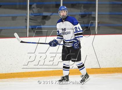 Thumbnail 2 in Stamford/Westhill vs. Hall/Southington (CIAC D3 Quarterfinal) photogallery.