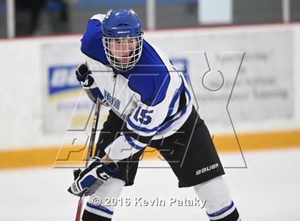 Thumbnail 1 in Stamford/Westhill vs. Hall/Southington (CIAC D3 Quarterfinal) photogallery.