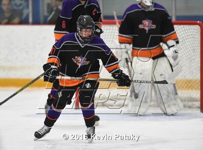 Thumbnail 1 in Stamford/Westhill vs. Hall/Southington (CIAC D3 Quarterfinal) photogallery.