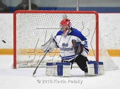 Thumbnail 1 in Stamford/Westhill vs. Hall/Southington (CIAC D3 Quarterfinal) photogallery.