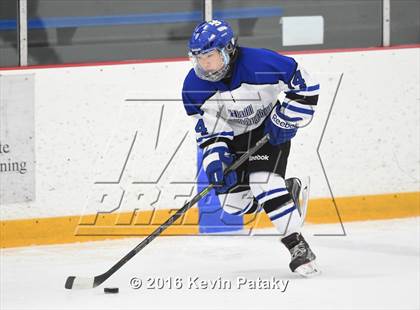 Thumbnail 2 in Stamford/Westhill vs. Hall/Southington (CIAC D3 Quarterfinal) photogallery.
