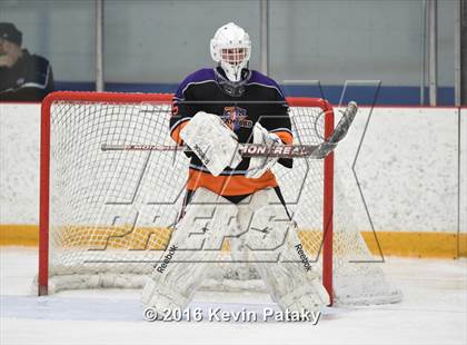 Thumbnail 3 in Stamford/Westhill vs. Hall/Southington (CIAC D3 Quarterfinal) photogallery.