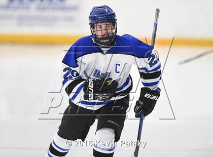 Thumbnail 1 in Stamford/Westhill vs. Hall/Southington (CIAC D3 Quarterfinal) photogallery.