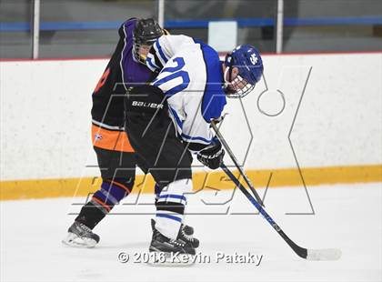 Thumbnail 2 in Stamford/Westhill vs. Hall/Southington (CIAC D3 Quarterfinal) photogallery.