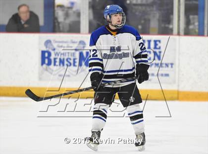 Thumbnail 3 in Stamford/Westhill vs. Hall/Southington (CIAC D3 Quarterfinal) photogallery.