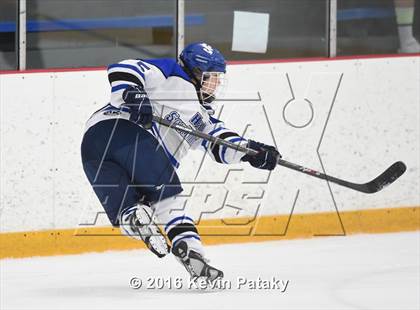 Thumbnail 1 in Stamford/Westhill vs. Hall/Southington (CIAC D3 Quarterfinal) photogallery.