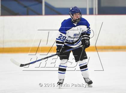 Thumbnail 2 in Stamford/Westhill vs. Hall/Southington (CIAC D3 Quarterfinal) photogallery.