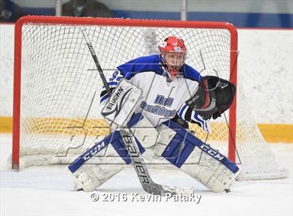 Thumbnail 2 in Stamford/Westhill vs. Hall/Southington (CIAC D3 Quarterfinal) photogallery.