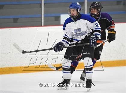 Thumbnail 1 in Stamford/Westhill vs. Hall/Southington (CIAC D3 Quarterfinal) photogallery.